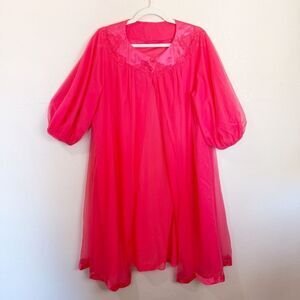 Vintage 60s Puffy Balloon Sleeves Lace Bubblegum Pink House Coat Robe Romantic